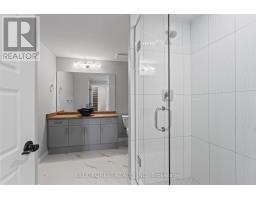 218 SNYDERS AVENUE - 27