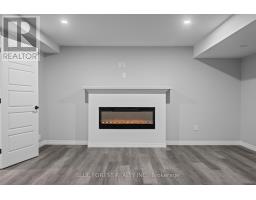 218 SNYDERS AVENUE - 9