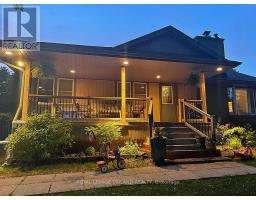 662 EDEN AVENUE - 46