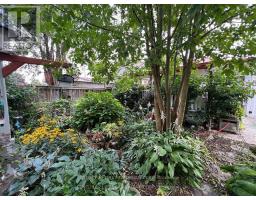 55 LINWOOD STREET - 23