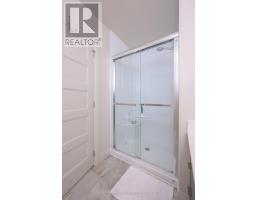 43 - 1040 CORONATION DRIVE - 23