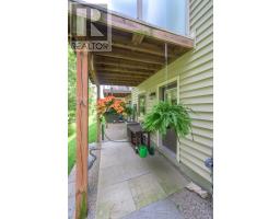 43 - 1040 CORONATION DRIVE - 33
