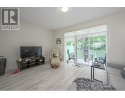 43 - 1040 CORONATION DRIVE - 8