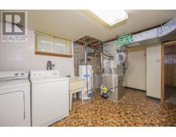 3 KENDALL COURT - 32