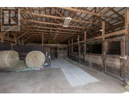 3304 CROMARTY DRIVE - 40