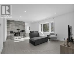 878 RIVERSIDE DRIVE - 34