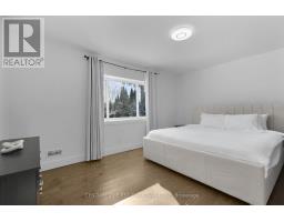 878 RIVERSIDE DRIVE - 38