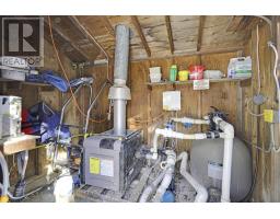 878 RIVERSIDE DRIVE - 46