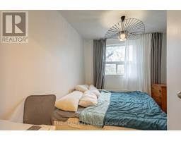 12 - 271 THAMES STREET N - 11