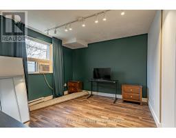 12 - 271 THAMES STREET N - 14