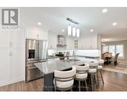 37 - 1443 COMMISSIONERS ROAD W - 14