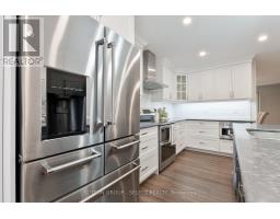 37 - 1443 COMMISSIONERS ROAD W - 19