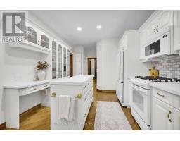 27 ARDAVEN PLACE - 20