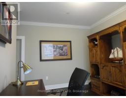 504 - 1200 COMMISSIONERS ROAD W - 10