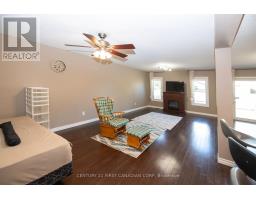 3399 EMILYCARR LANE S - 14