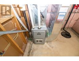 3399 EMILYCARR LANE S - 27