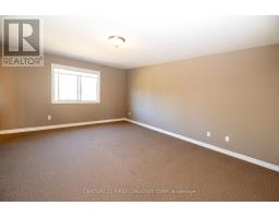 3399 EMILYCARR LANE S - 39