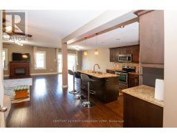 3399 EMILYCARR LANE S - 6