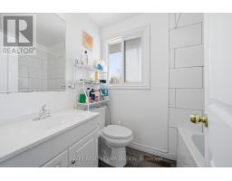 141 SIMCOE STREET - 18