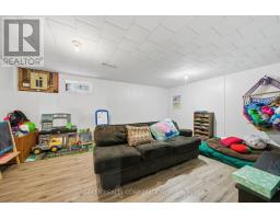 141 SIMCOE STREET - 25