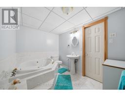 6 - 93 PINE VALLEY GATE - 29