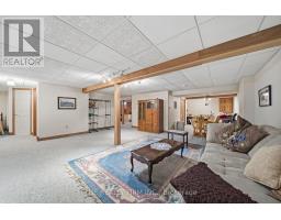 6 - 93 PINE VALLEY GATE - 32