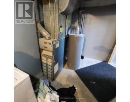 360 STRATTON DRIVE - 22