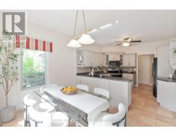 45 STEPHEN MOORE DRIVE - 17