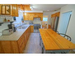 7 METAMORA CRESCENT - 19