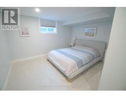 7 METAMORA CRESCENT - 35