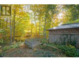 7 METAMORA CRESCENT - 45