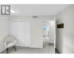 24 PARKVIEW CRESCENT - 14