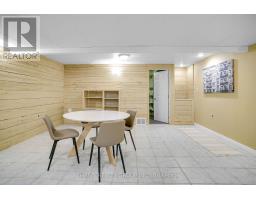 24 PARKVIEW CRESCENT - 26