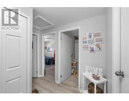 18 - 166 SOUTHDALE ROAD W - 11