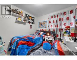 18 - 166 SOUTHDALE ROAD W - 18