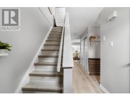 18 - 166 SOUTHDALE ROAD W - 3