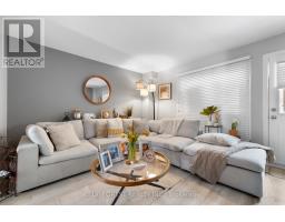 18 - 166 SOUTHDALE ROAD W - 5