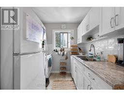 18 - 166 SOUTHDALE ROAD W - 9