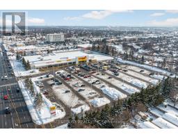 566 SOUTHDALE ROAD E - 11