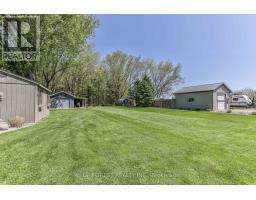 50000 DINGLE STREET - 32