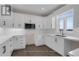 252 LEITCH STREET - 12