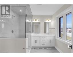 252 LEITCH STREET - 35