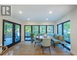 46 FOXBOROUGH GROVE - 17