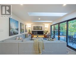 46 FOXBOROUGH GROVE - 18