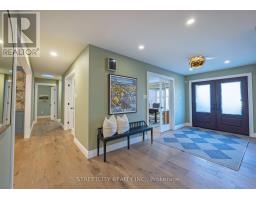 46 FOXBOROUGH GROVE - 3