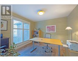 46 FOXBOROUGH GROVE - 4