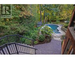 46 FOXBOROUGH GROVE - 43