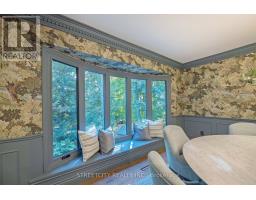 46 FOXBOROUGH GROVE - 9