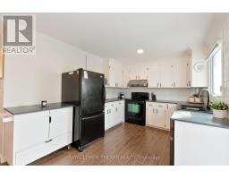 42 BENEDICT COURT - 11