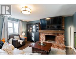 42 BENEDICT COURT - 21